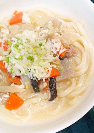 いつもの味噌汁から味噌煮込みうどん-レシピのメイン写真