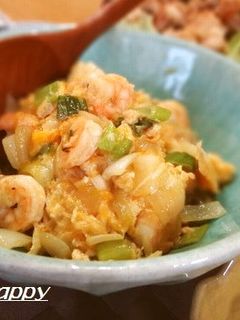 エビと長ネギの中華風・半熟卵炒め-レシピのメイン写真