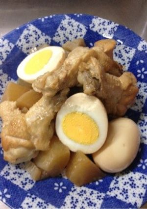鶏手羽元・大根・こんにゃく入りの簡単煮物-レシピのメイン写真