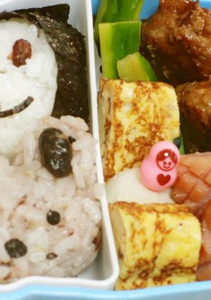「十六穀ごはん」でキャラ弁当-レシピのメイン写真