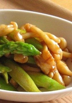 アスパラとしめじのオイスターバター炒め-レシピのメイン写真