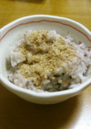 子供大好き！ゴマご飯-レシピのメイン写真