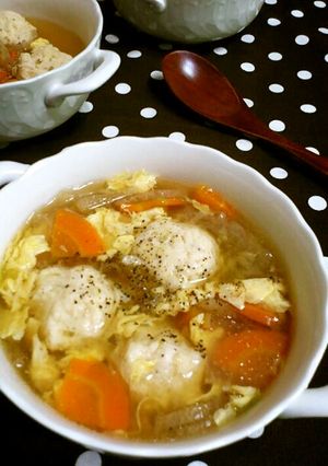 絶品〜ッ＊鶏団子と春雨の中華味噌スープ-レシピのメイン写真