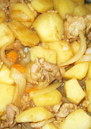 これぞ日本の味！ごはんとピッタリ肉じゃが-レシピのメイン写真