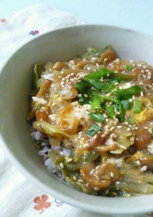 簡単!とろふわ&うまうま☆なめこ丼-レシピのメイン写真