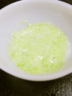 初めての離乳食♪おかゆ+ブロッコリー♡-レシピのメイン写真