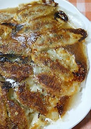 餃子を食べると癖になりそぅです(⌒‐⌒)-レシピのメイン写真
