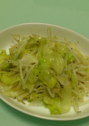もやしとレタスのシンプル炒め-レシピのメイン写真