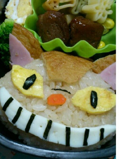 キャラ弁★ネコバス-レシピのメイン写真