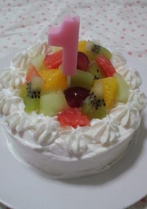 秋生まれの1歳のお誕生日ケーキ-レシピのメイン写真
