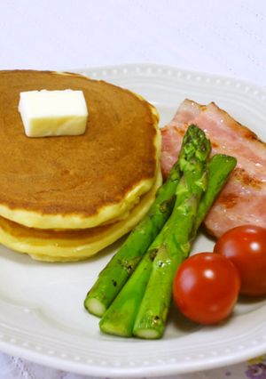 ふんわりやわらか♪　甘さ控えめパンケーキ-レシピのメイン写真