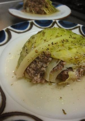 丸ごとキャベツのハーブ煮-レシピのメイン写真