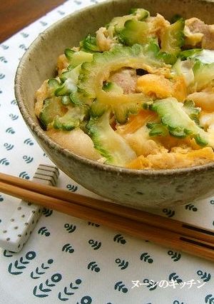 ゴーヤと豚肉と麩の卵とじ丼-レシピのメイン写真