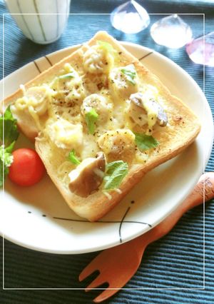 玉葱スープの素×エリンギのトースト-レシピのメイン写真