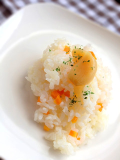 ふんわりにんにくの彩り炊き込みご飯-レシピのメイン写真