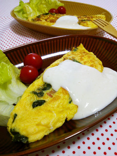 ほうれん草とベーコンのクリームオムレツ-レシピのメイン写真