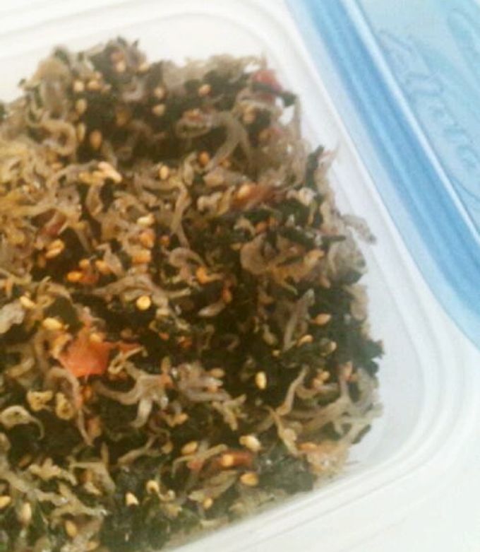 梅じゃこわかめ(簡単常備食) by こりまんまおいしー 【クックパッド