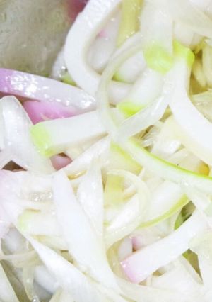 蒲鉾と白髪ネギの和え物（おせち消費）-レシピのメイン写真