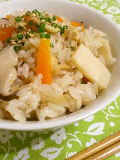 胡麻香る*筍の炊き込みご飯-レシピのメイン写真