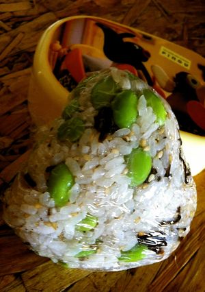 塩昆布で酢飯おにぎり-レシピのメイン写真