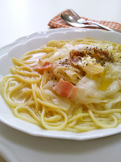 キャベツ&ベーコンの塩バタースープパスタ-レシピのメイン写真