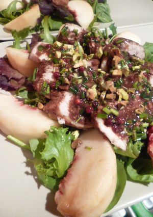 *胸肉のサラダ。もも添え*-レシピのメイン写真