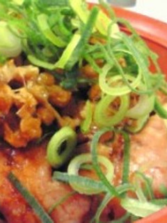 すき家で食べるまぐろ納豆丼-レシピのメイン写真