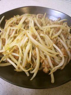 豚ひき肉ともやし炒め-レシピのメイン写真