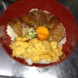 素晴らしい海鮮丼卵黄醤油漬け乗せ
