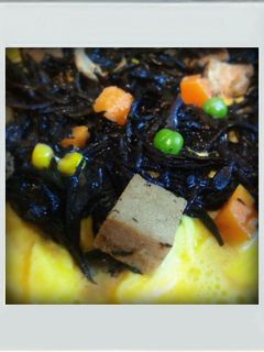 ■糖質制限ひじき煮物オムレツ簡単朝ランチ-レシピのメイン写真