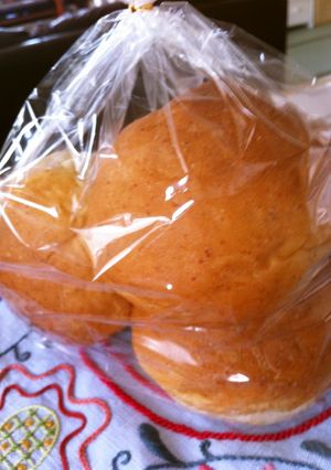 もう～ふわっんふわん！全粒粉の丸パン☆-レシピのメイン写真