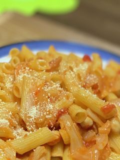 アラビアータ⁈トマト煮をパスタでリメイク-レシピのメイン写真