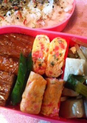 お弁当に☆彡彩きれいな紅しょうがの卵焼き-レシピのメイン写真