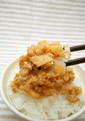 ピリ辛☆ひき肉の白だし万能だれ-レシピのメイン写真