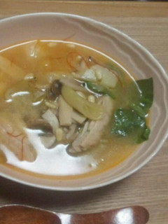 炊飯器で簡単サムゲタン風薬膳スープ-レシピのメイン写真