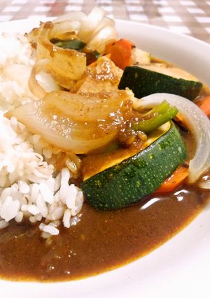 すぐできる☆野菜炒めのせカレー-レシピのメイン写真