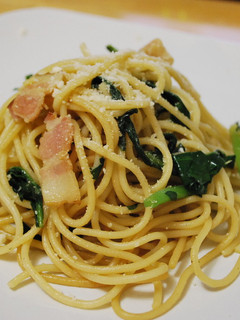 簡単☆ルッコラベーコンのバター醤油パスタ-レシピのメイン写真
