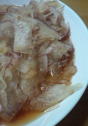 冬瓜と赤玉ねぎの和風ぽん酢あえ-レシピのメイン写真