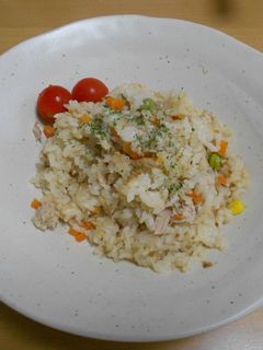 簡単!炊飯器でツナピラフ-レシピのメイン写真