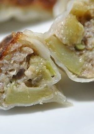 とろ~り*なす餃子 (なす入り)-レシピのメイン写真