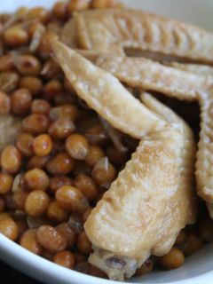 煎り大豆と手羽先の醤油煮-レシピのメイン写真