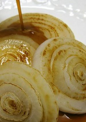 ポン酢でいただく新たまねぎのステーキ-レシピのメイン写真