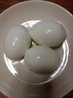 ⌘ゆで玉子がキレイにむけるステキ法⌘-レシピのメイン写真