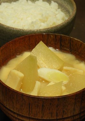冬瓜はお味噌汁と相性抜群！-レシピのメイン写真