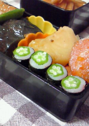 弁当■かにかまとオクラの海苔巻■-レシピのメイン写真