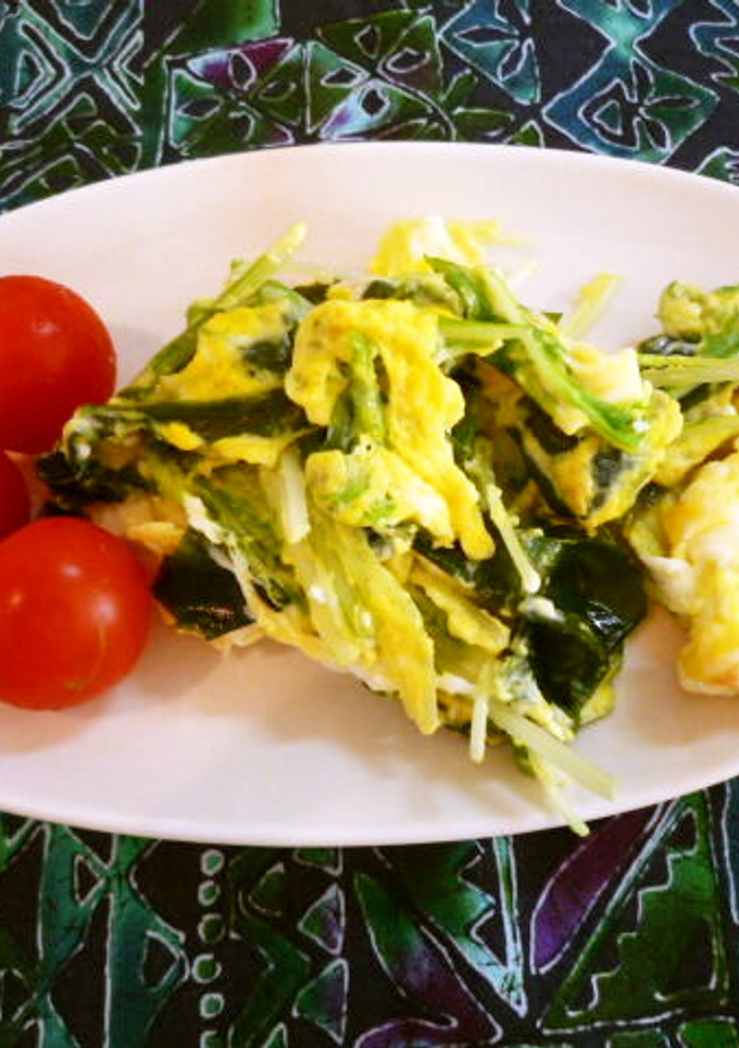 ✿朝食に簡単♪わかめと水菜の卵とじ✿-レシピのメイン写真