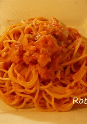 クリームチーズ入りトマトのパスタ-レシピのメイン写真