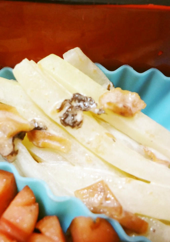 大根の皮でエコ！梅マヨ和え★お弁当-レシピのメイン写真