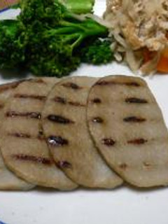 黒はんぺんのしょうゆ焼き-レシピのメイン写真