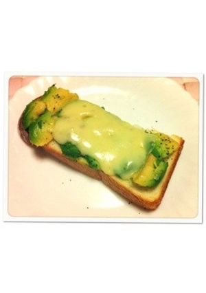 アボカドソルトトースト-レシピのメイン写真